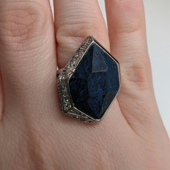 Chloe & Isabel Alpenglow Statement Navy Ring with Crystals - Picture 1 of 6